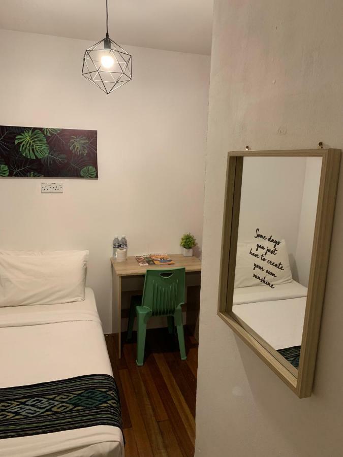My Place Hotel & Lodge Κουτσίνγκ Εξωτερικό φωτογραφία