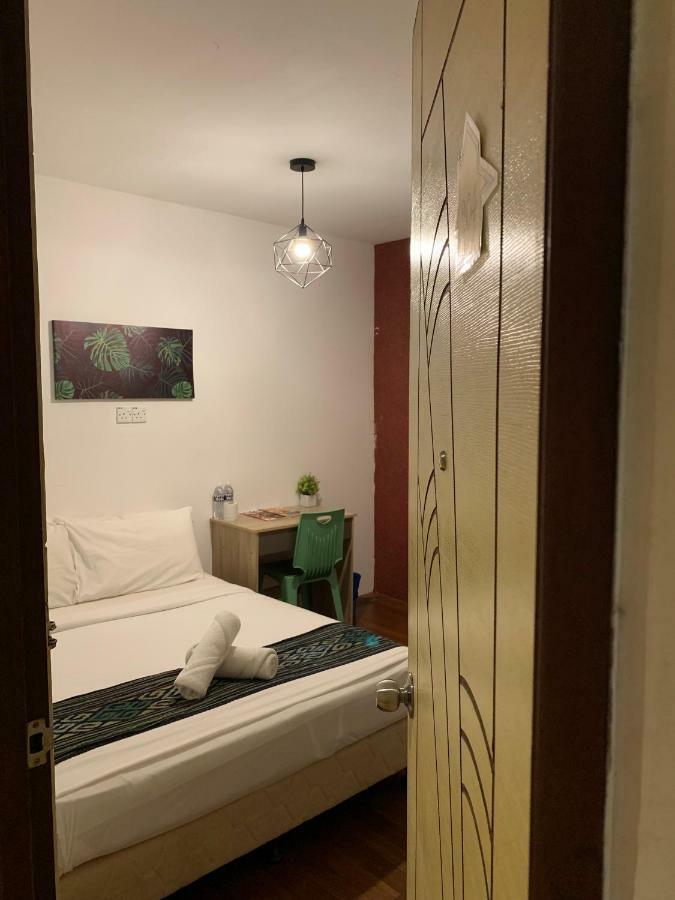 My Place Hotel & Lodge Κουτσίνγκ Εξωτερικό φωτογραφία
