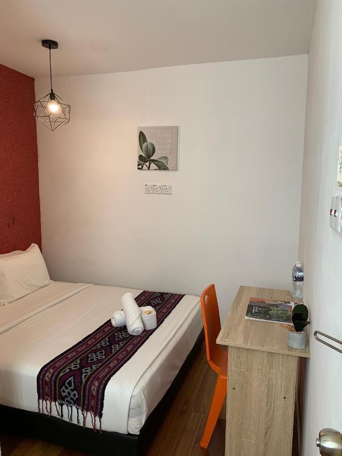 My Place Hotel & Lodge Κουτσίνγκ Εξωτερικό φωτογραφία